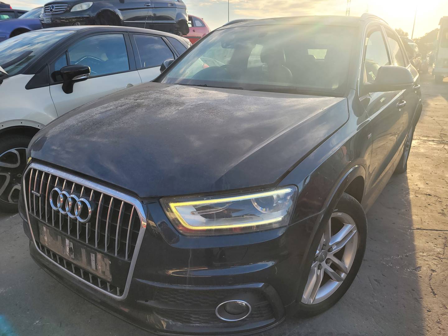 AUDI Q3 (8U) (2011 - 2018)