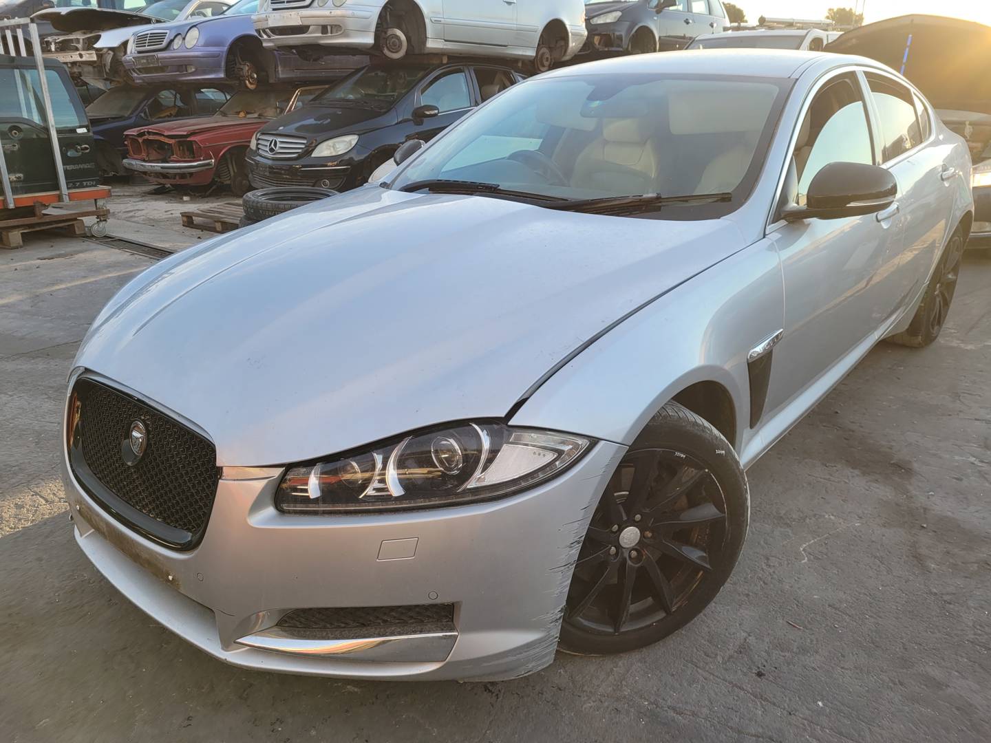 JAGUAR XF (X250) (2007 - 2015)